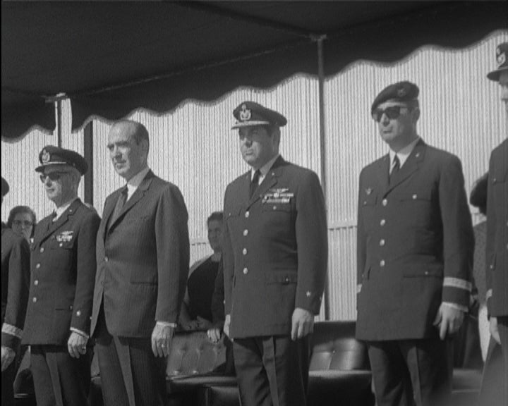 Entrega de insígnias e diplomas em Tancos