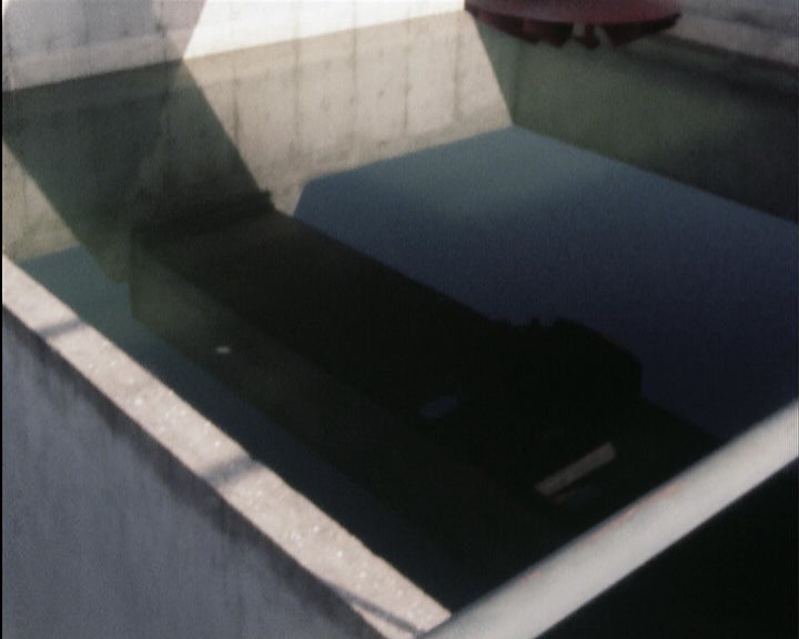 Rio Alviela poluído