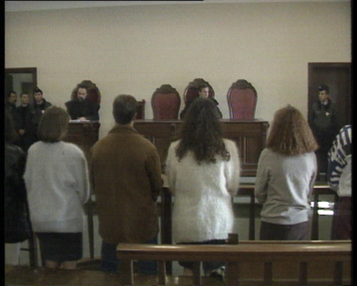 Julgamento de rede de tráfico de droga