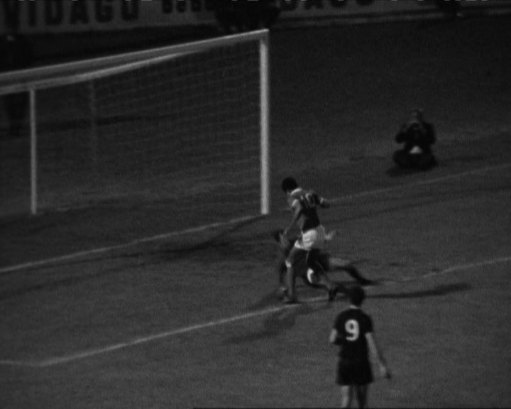 Futebol: Benfica vs Futebol Clube Tirsense