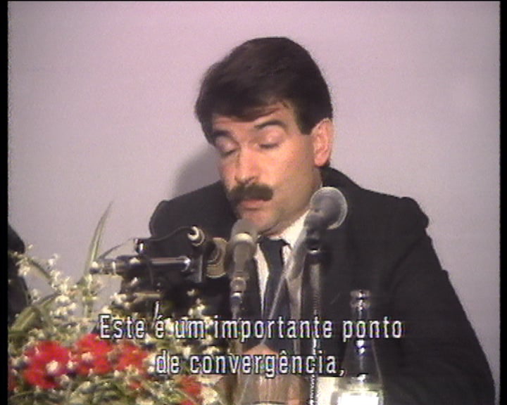 Conferência de imprensa de Gerardo Iglésias