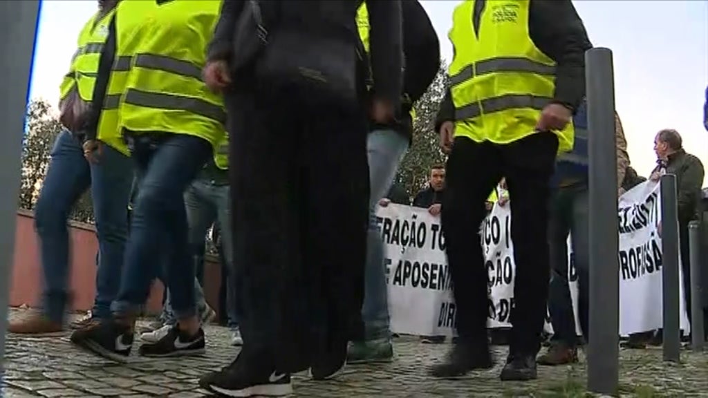 Manifestação de polícias não fardados