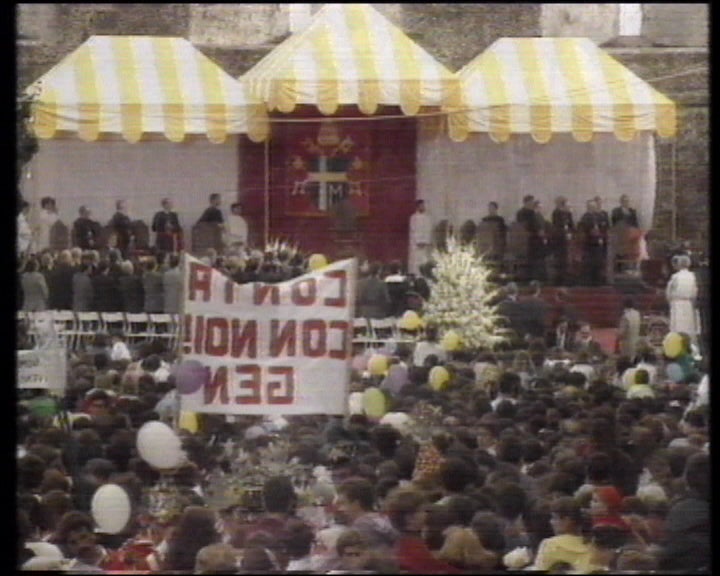 Resumo da visita do Papa João Paulo II a Portugal