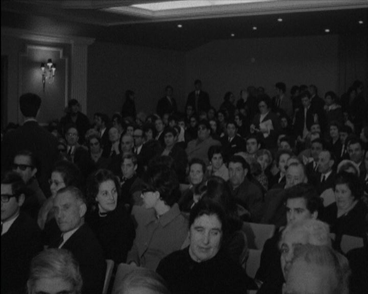 Inauguração do Teatro Laura Alves