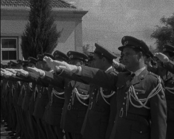 Cerimónia militar de entrega de guião à PSP