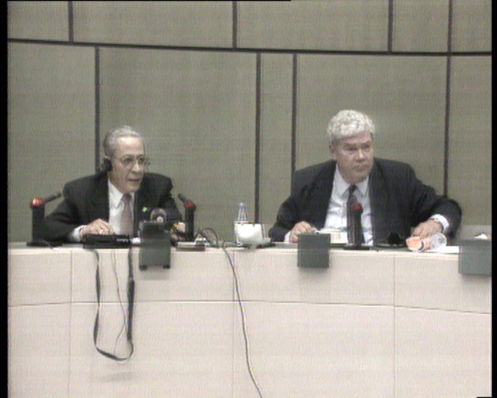 Ali Alatas em Estrasburgo