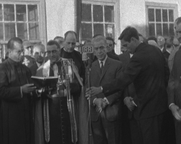 Primeira pedra na Faculdade de Filosofia de Braga