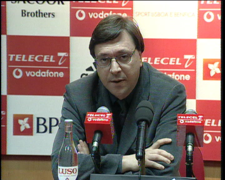 Grupo de 4 sócios do Benfica apresenta providência cautelar