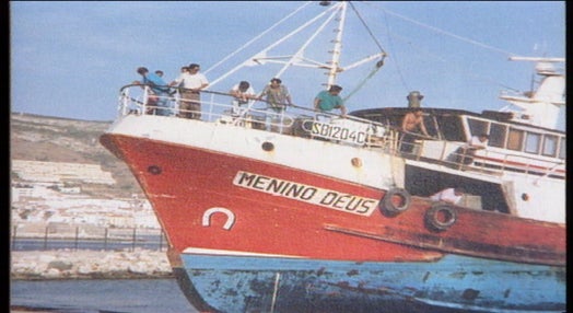 Naufrágio de barco de pesca