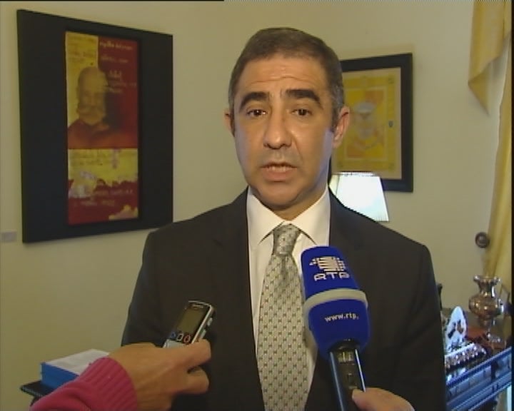 José Manuel Bolieiro critica RTP-Açores