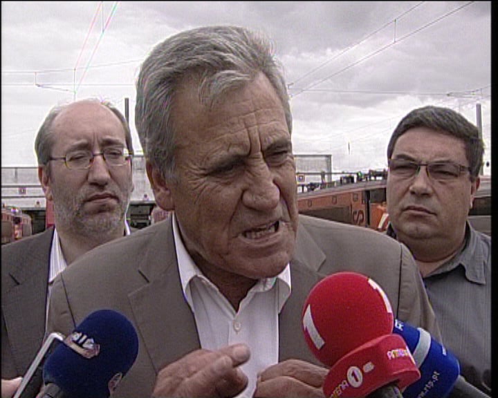 Reacção de Jerónimo de Sousa a Oli Rehn