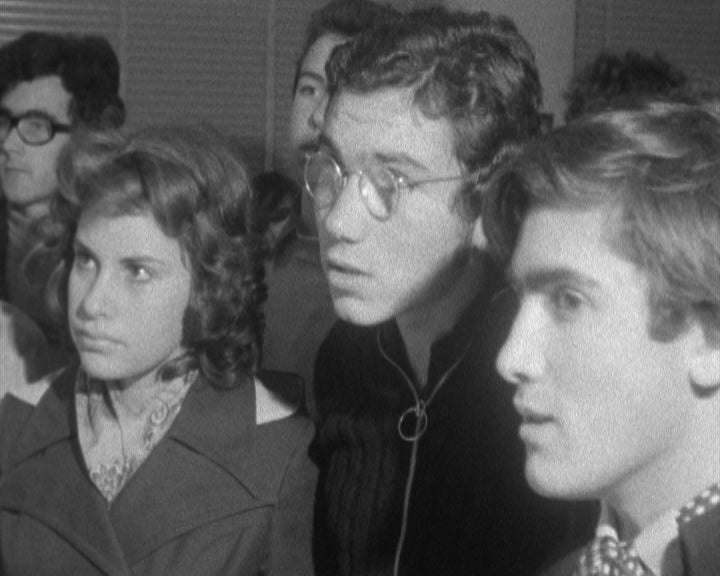 Exposição de trabalhos escolares no Liceu Nacional de Oeiras