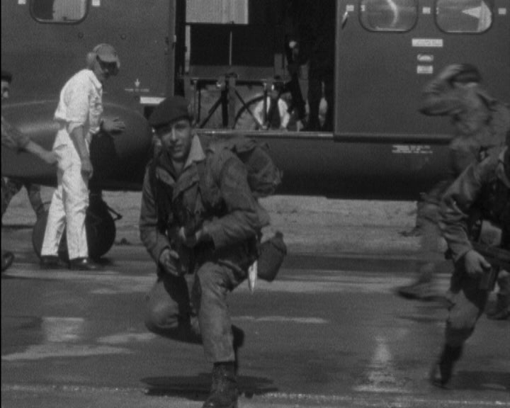 Demonstração de helicóptero SA 330 em Alverca