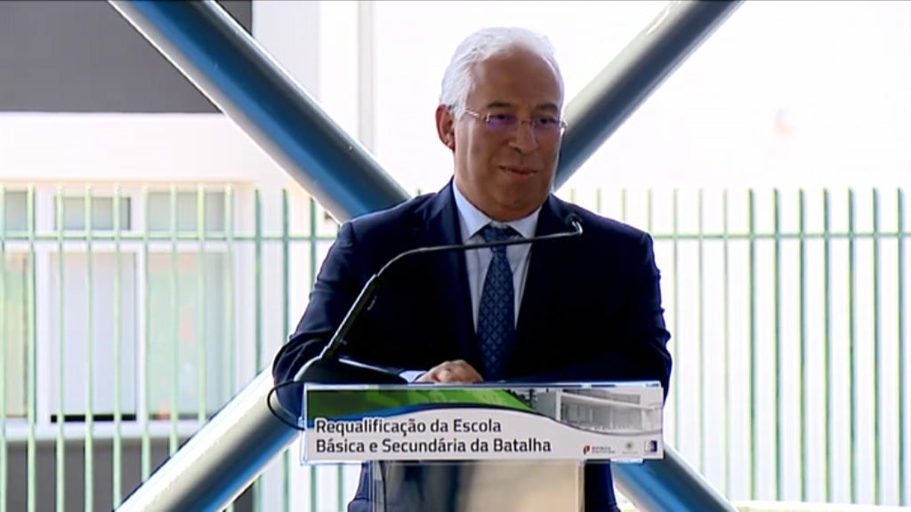 Descentralização e autonomia das escolas