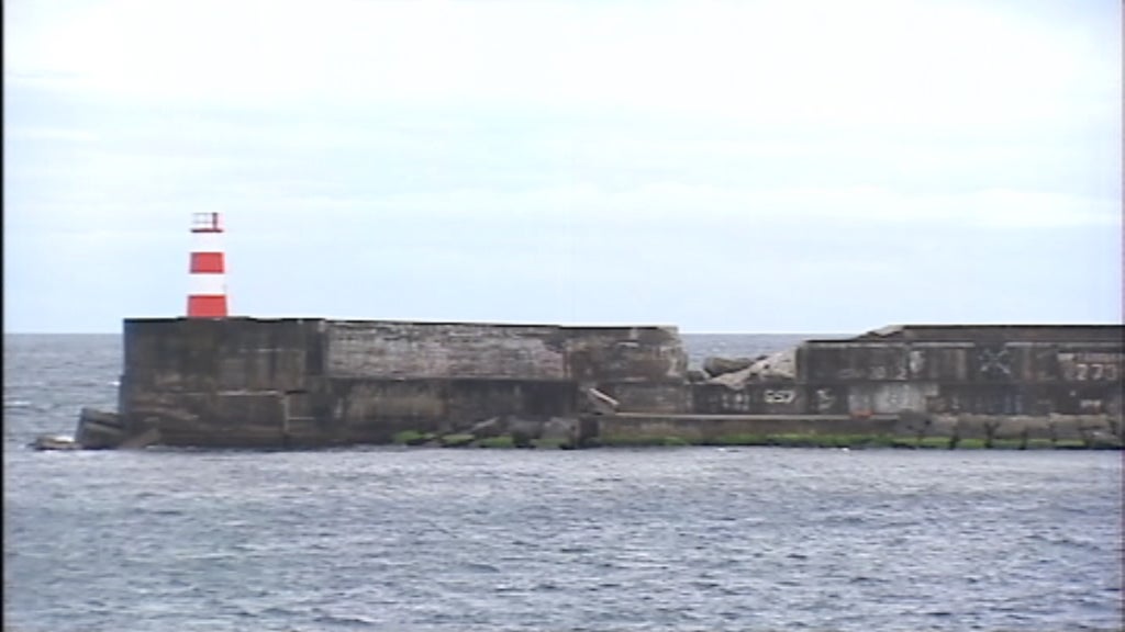 Reparação do cais Pol NATO em Ponta Delgada