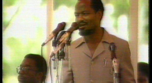 Joaquim Chissano faz apelo à RENAMO