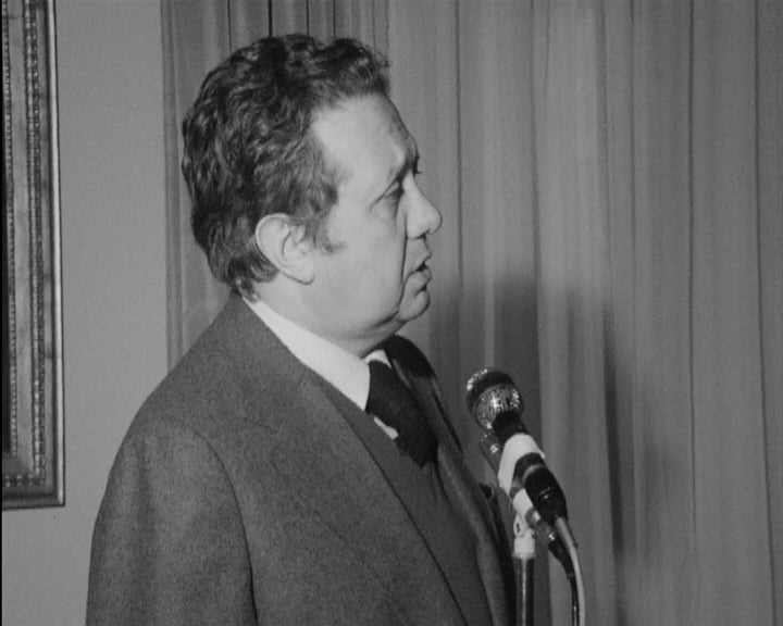 Demissão de Alberto Oliveira e Silva