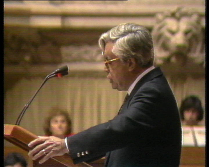 Sessão parlamentar na AR