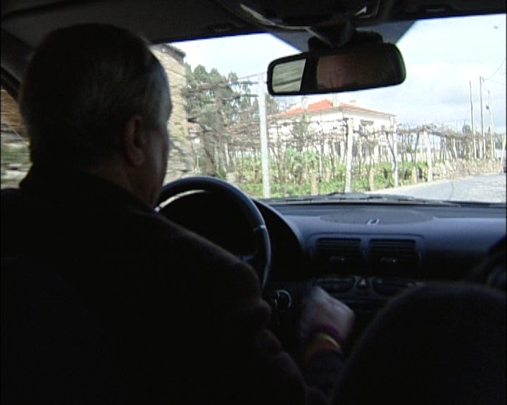 Autarcas sem edifício da junta