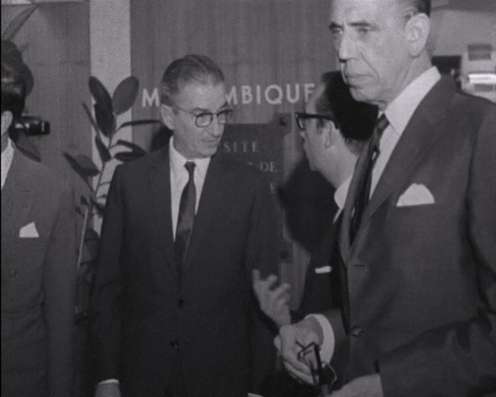 Visita de Correia de Oliveira à FIL