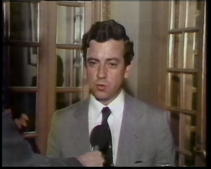 Queixa contra Ernâni Lopes