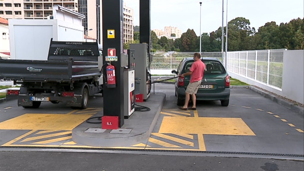 Combustíveis em discussão na AR