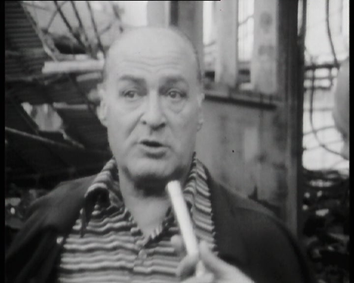 Rescaldo do incêndio na Mundet