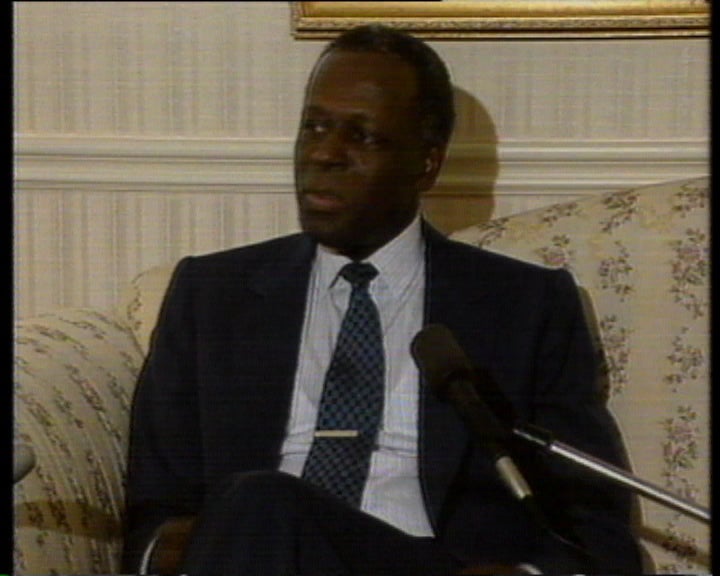 Entrevista a José Eduardo dos Santos