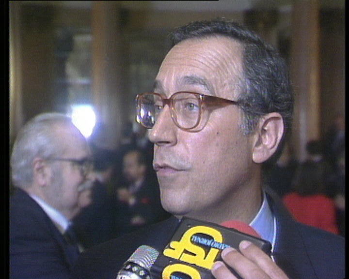 Sondagem sobre as intenções de voto