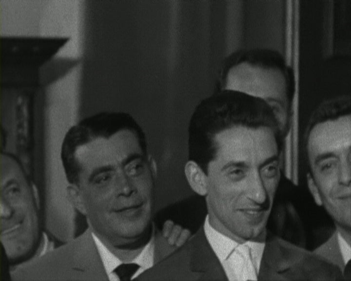 Artistas reúnem-se com Mário Silva