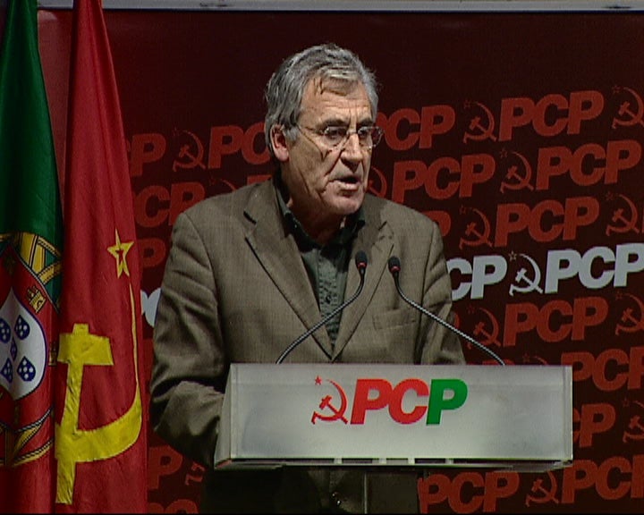 Críticas de Jerónimo de Sousa