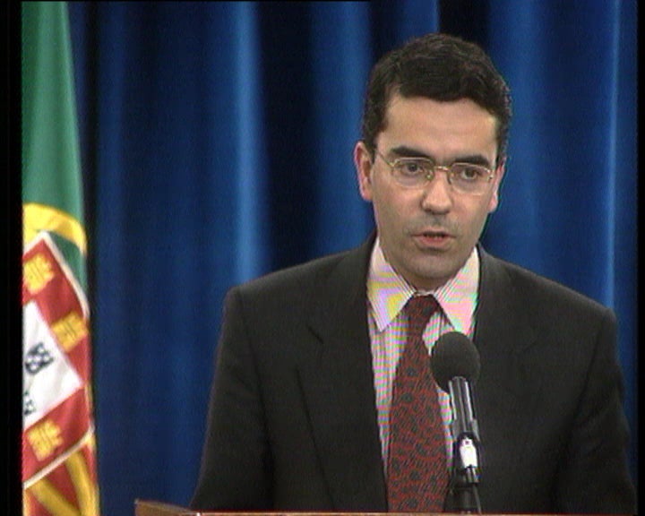 Polémica sobre o cartão de utente