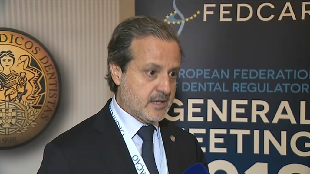 Portugueses enganados por clínicas dentárias