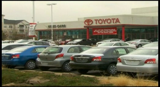 Toyota suspende produção