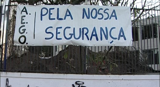 Escola no Porto sem condições