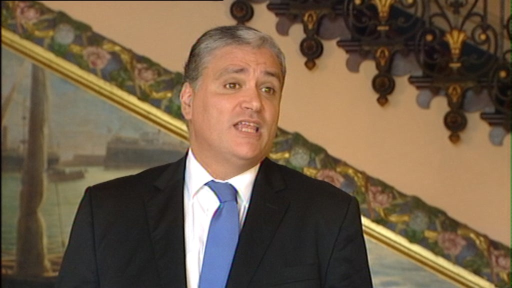 Reação de Vasco Cordeiro ao livro de Cavaco Silva