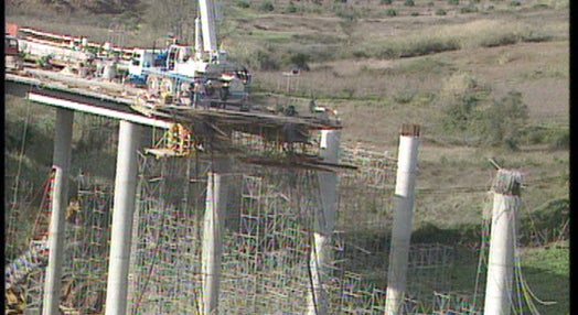 Acidente nas obras de viaduto na A15