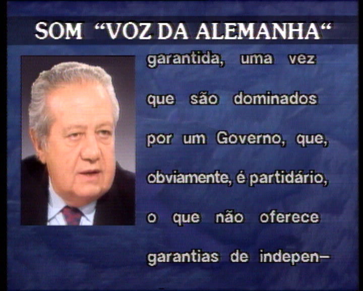 Polémica do voto dos emigrantes