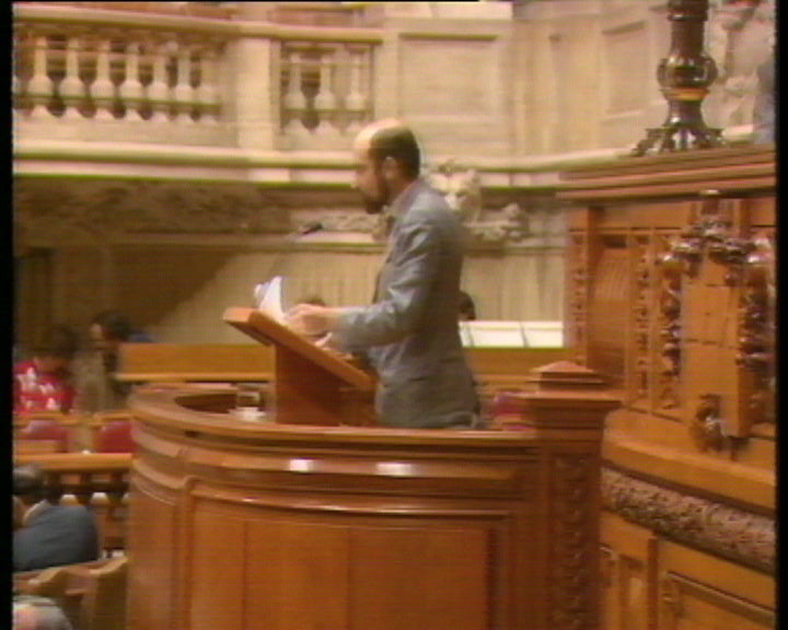 Diplomas aprovados na AR