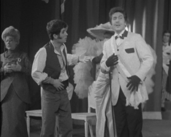 Estreia da peça “Comissário de Polícia”