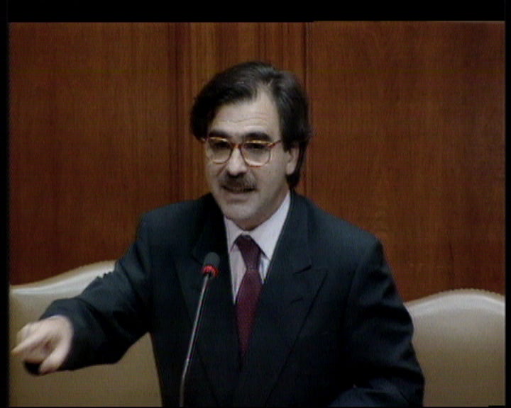 Polémica sobre o SIS