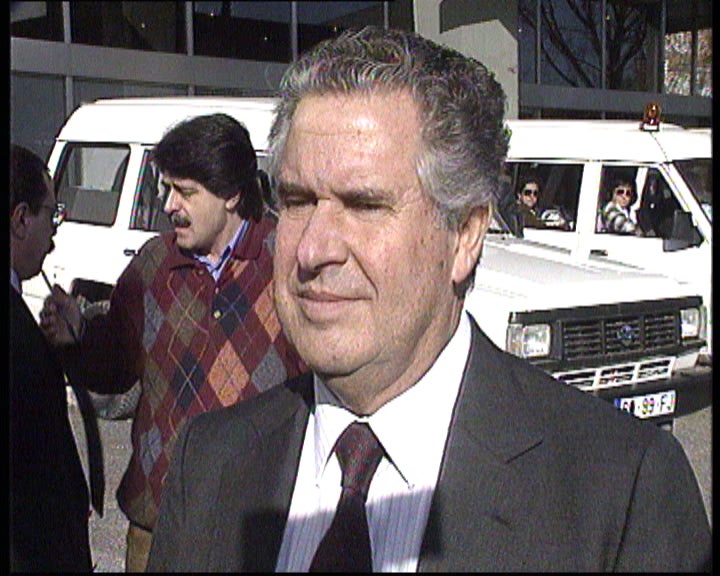 Governo responsabiliza Cardoso e Cunha