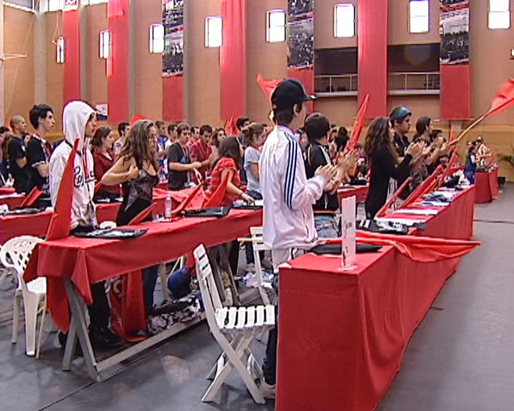 Jerónimo de Sousa apela à juventude