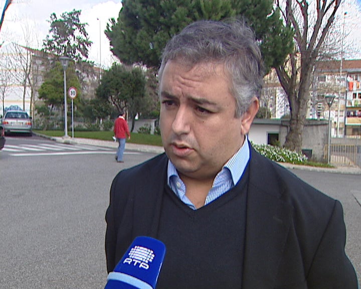 Trabalhadores dos impostos recusam fazer horas extra