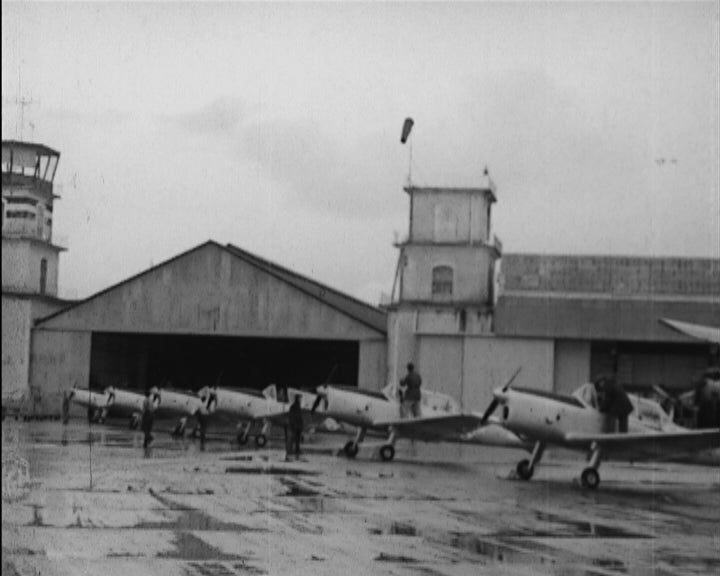 Visita a oficinas aeronáuticas