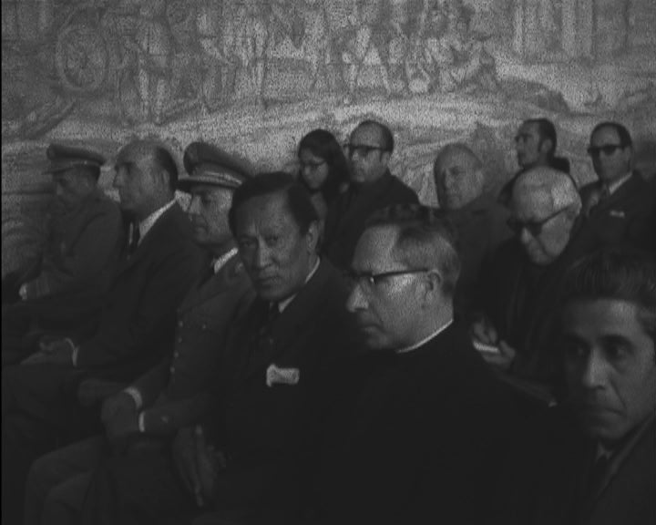 Partida de contingente militar para o Ultramar