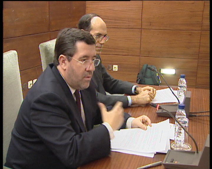 Swissair rompe negócio com a TAP