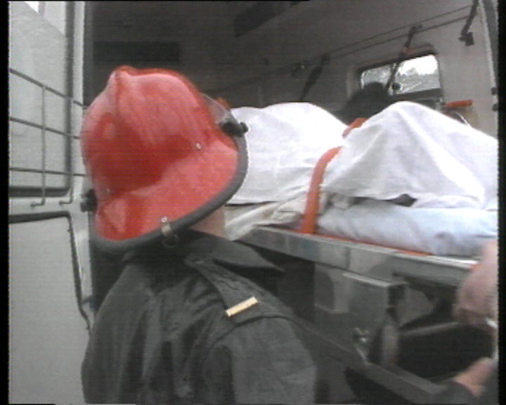 Morte de dois operários em aluimento de terra