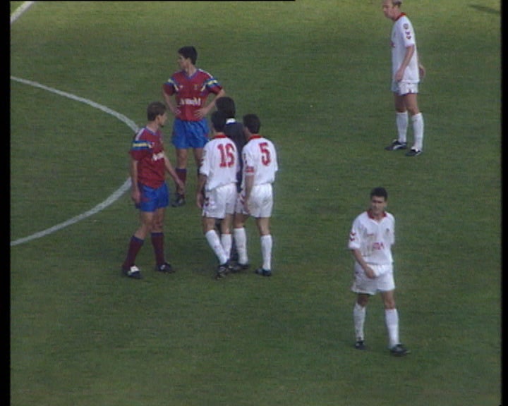 Futebol: Treino do Sport Lisboa e Benfica