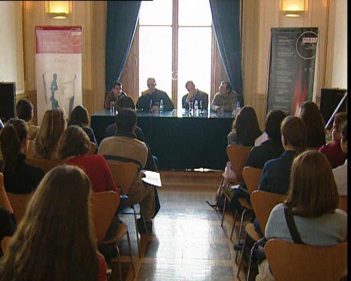 Teatro Nacional de São João mostra os bastidores ao público